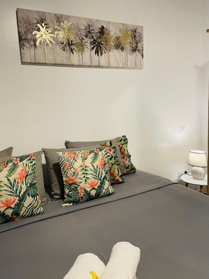 Lokai House Guest house *