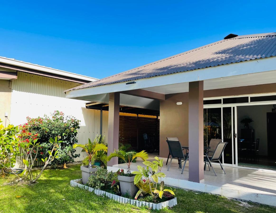 Lokai House Guest house